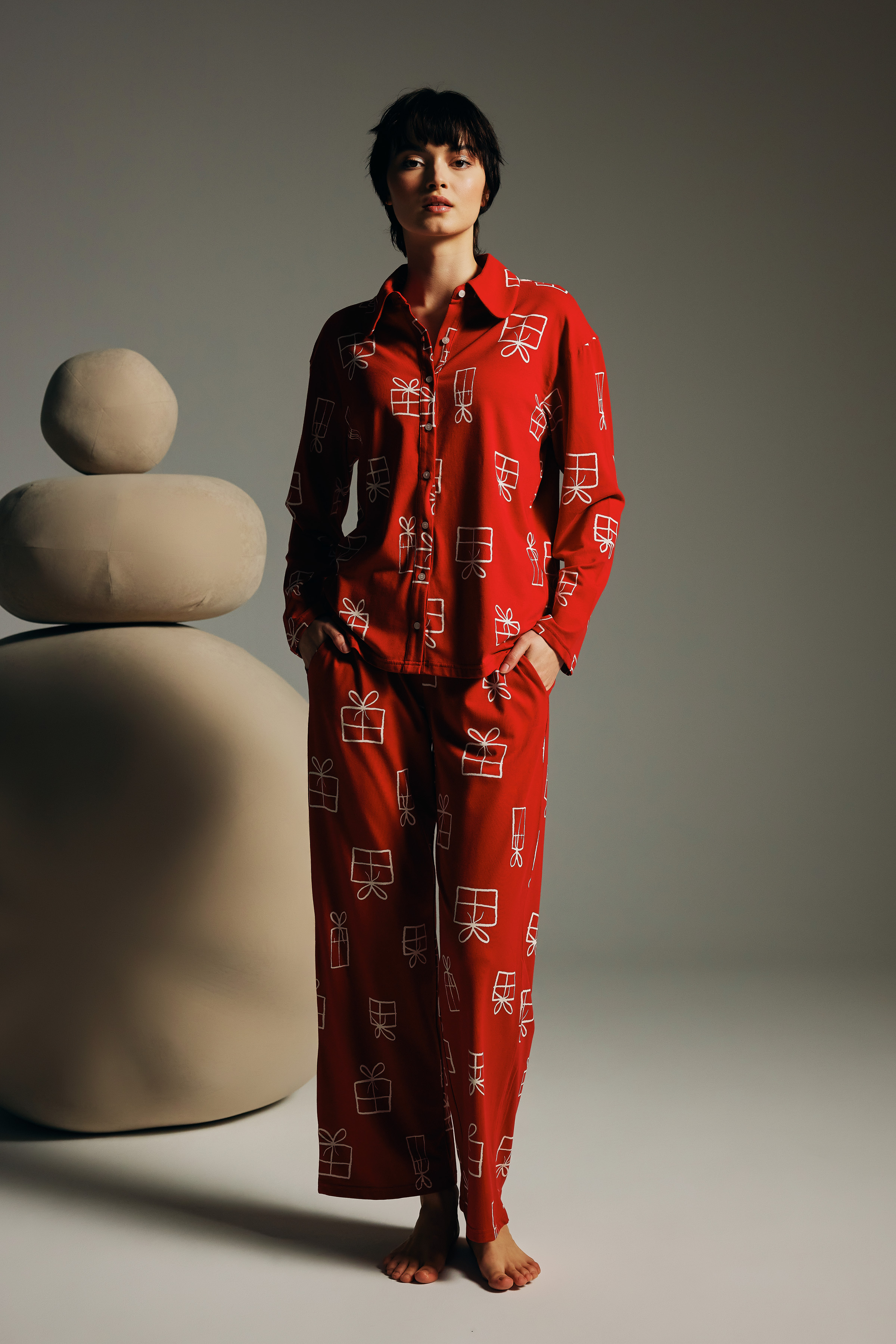 Women's Red Printed Cotton Pajama Set — view 2