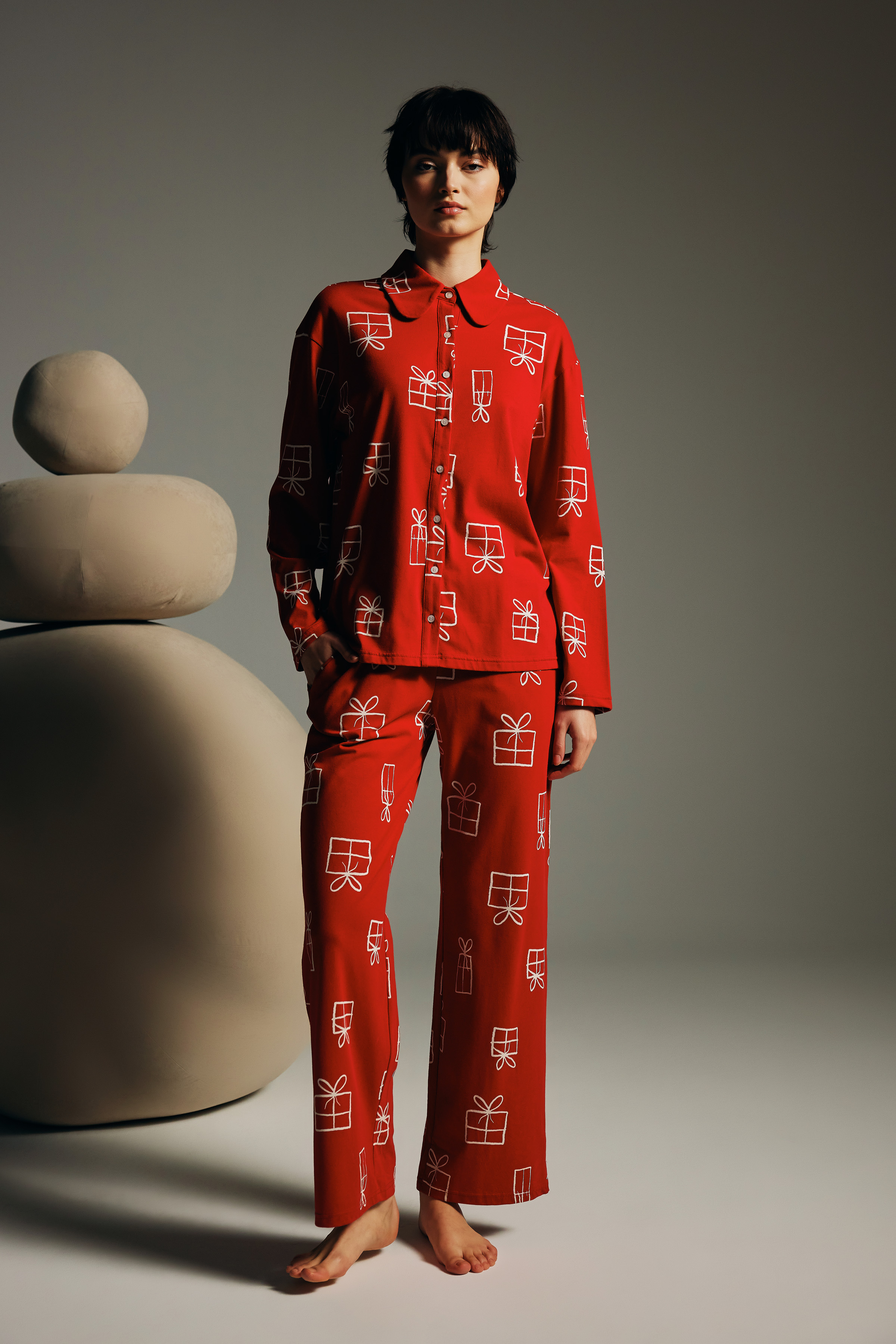 Women's Red Printed Cotton Pajama Set — view 3